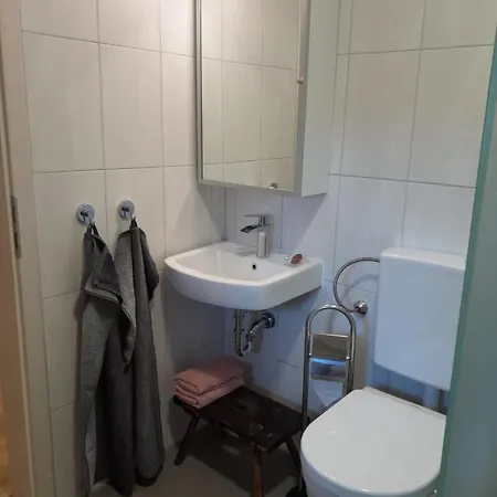 Hoefenhof דירה *